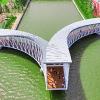 Shanghai Dishui Lake Yellow Basket Landscape Bridge