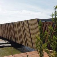 Shanghai Dishui Lake Blue Algae Landscape Bridge