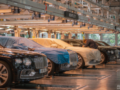 Bentley Revised Electrification Plan Keeps Combustion Models Beyond 2030