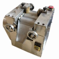 SG65 Stainless-Steel-Clad Three-Roll Mill